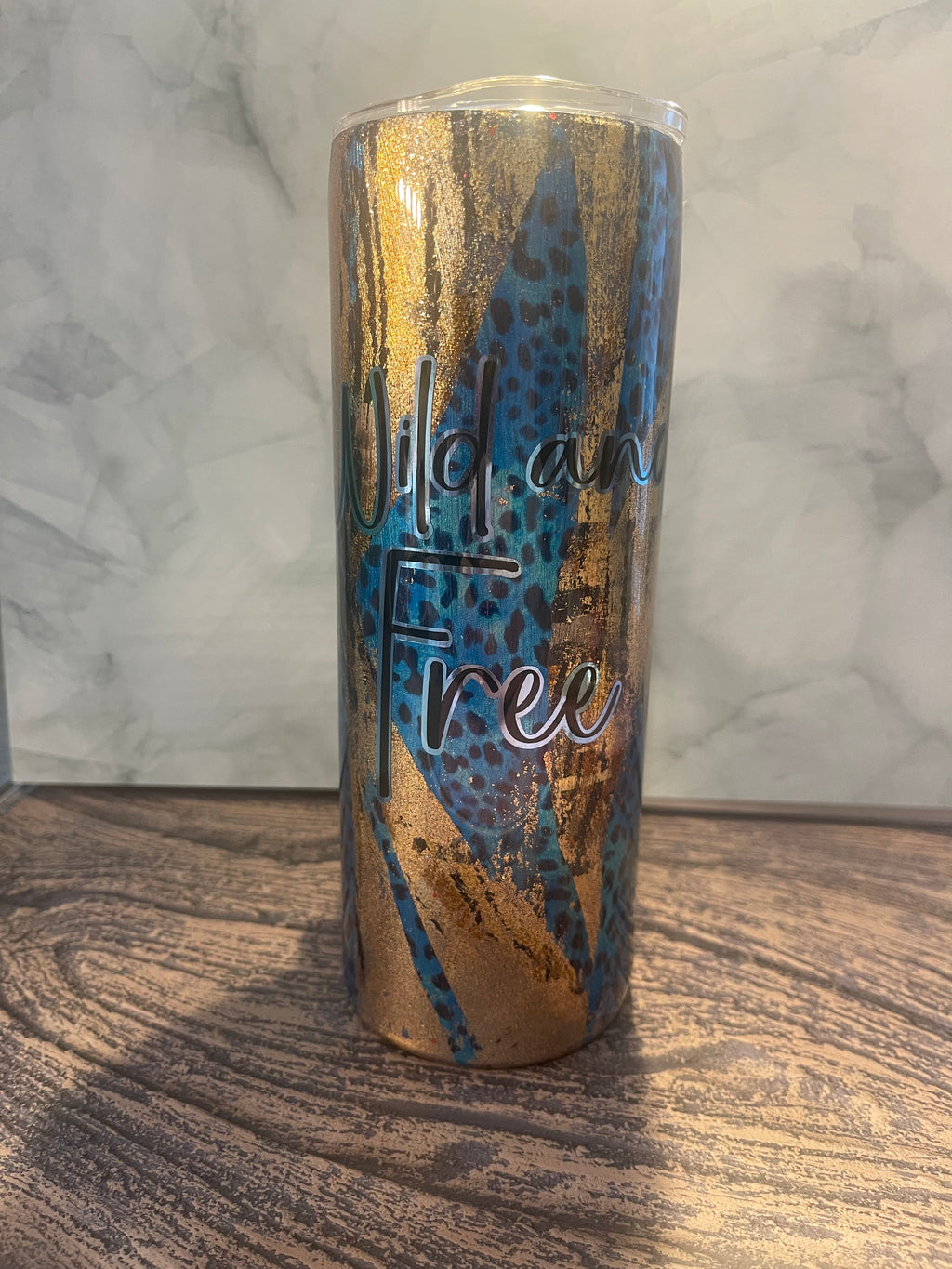 wild and free 20oz tumbler with handle and straw