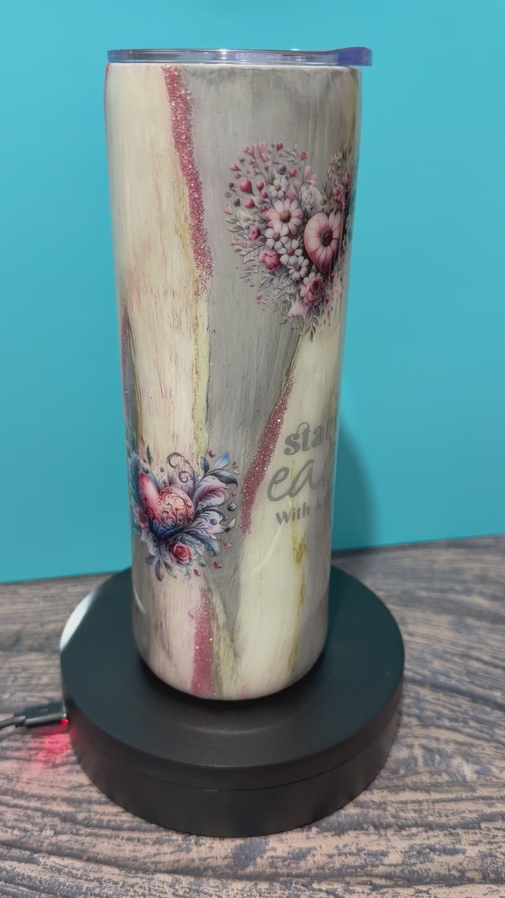 Grateful Heart Tumbler - 20oz Vintage Floral Wood Grain