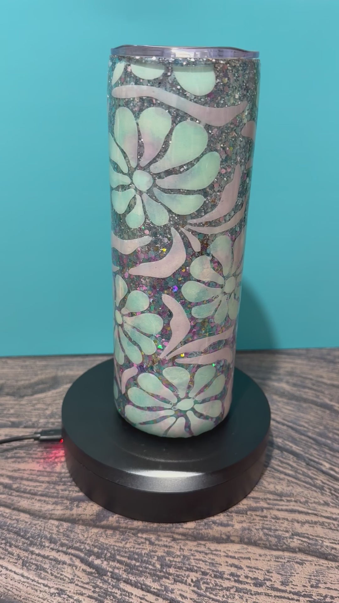 Mint Floral Elegance Tumbler - 20oz Holographic Glitter